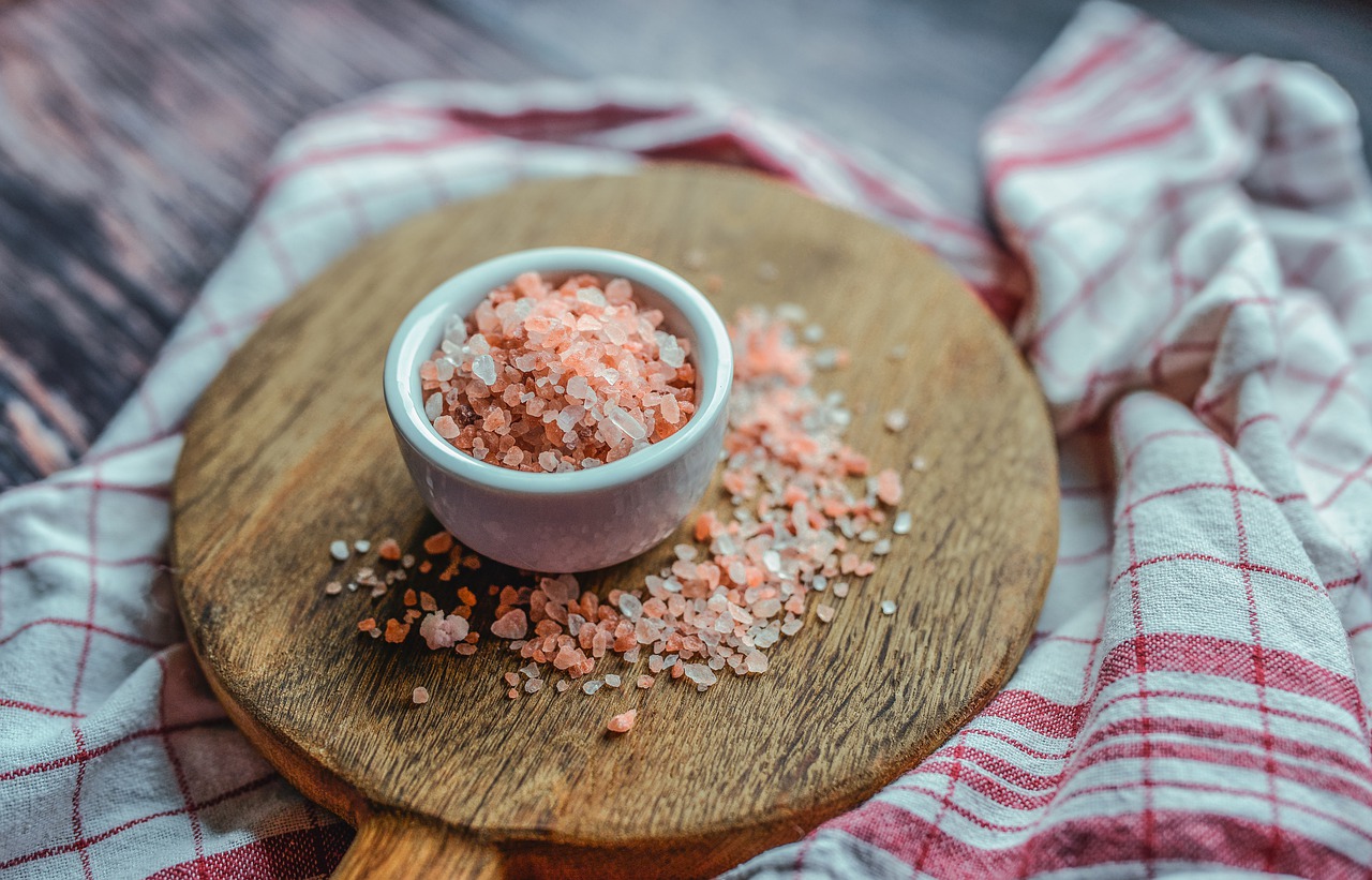 himalayan salt, pink salt, seasoning